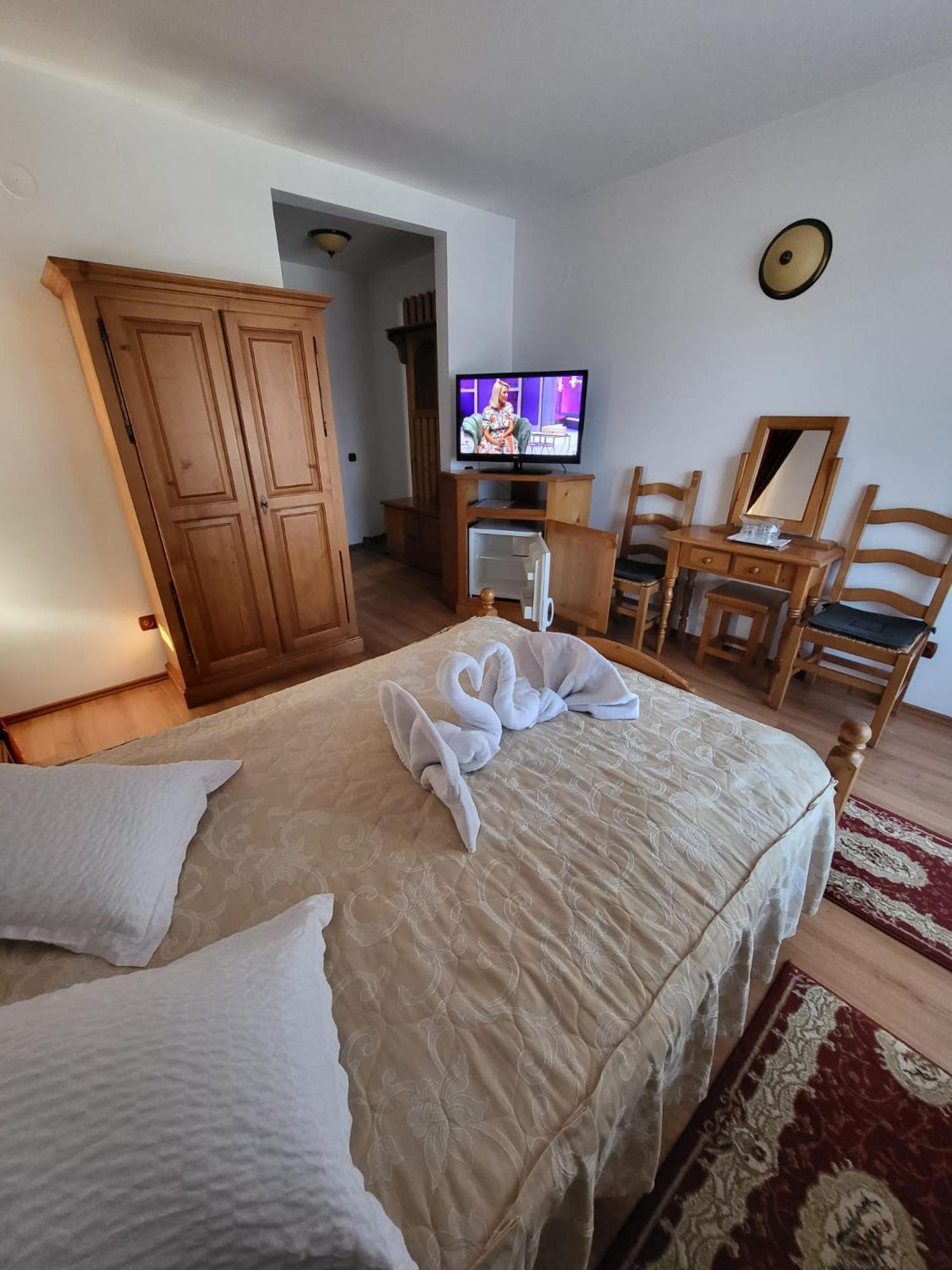 Pensiunea Gianina Arieşeni Exteriör bild
